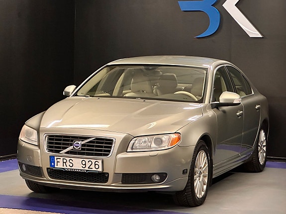 Volvo S80 5 of 20