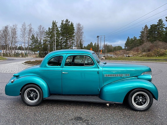 Chevrolet Master 8 of 12