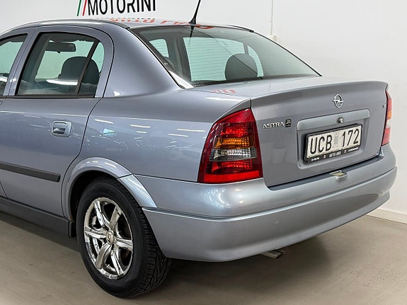 Opel Astra 6 of 24