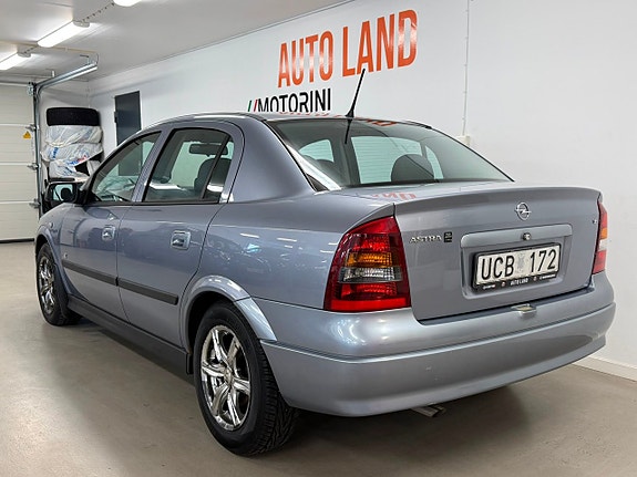 Opel Astra 5 of 24
