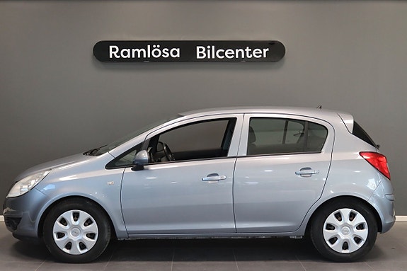 Opel Corsa 2 of 5