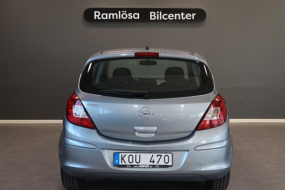 Opel Corsa 9 of 26