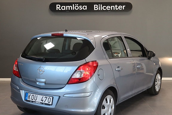 Opel Corsa 8 of 26