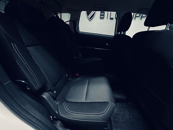 Mitsubishi Outlander 18 of 27