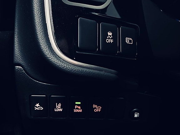 Mitsubishi Outlander 20 of 27