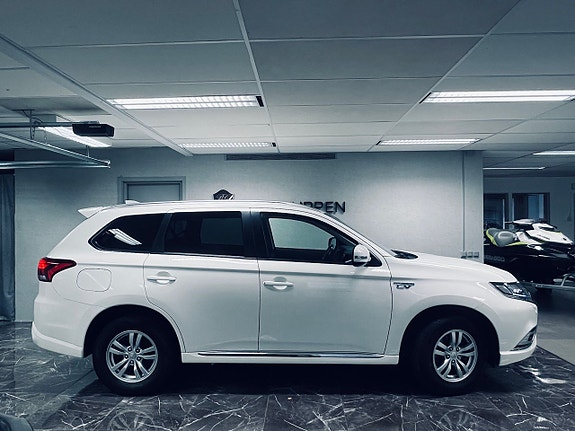 Mitsubishi Outlander 5 of 27