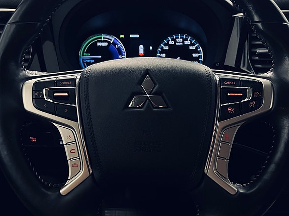 Mitsubishi Outlander 21 of 27