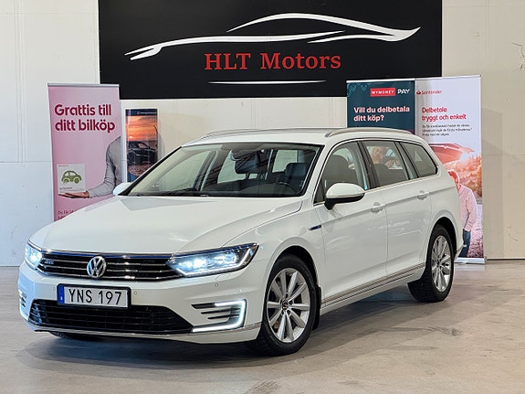 Volkswagen Passat 2 of 5