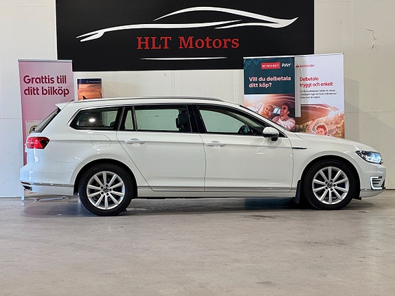 Volkswagen Passat 3 of 5