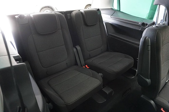 Volkswagen Sharan 21 of 25