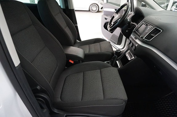 Volkswagen Sharan 17 of 25