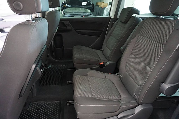 Volkswagen Sharan 18 of 25
