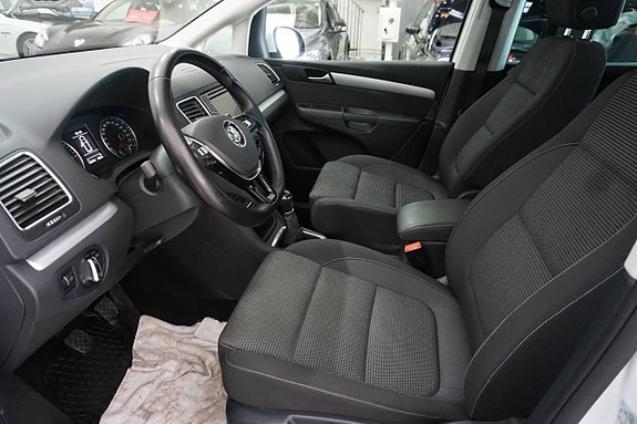Volkswagen Sharan 14 of 25