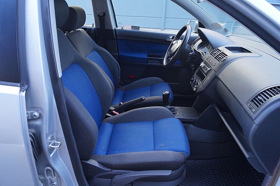 Volkswagen Polo 5 of 5