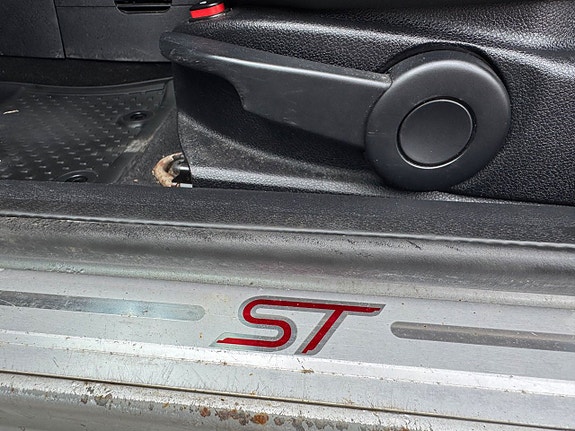 Ford Fiesta 11 of 19