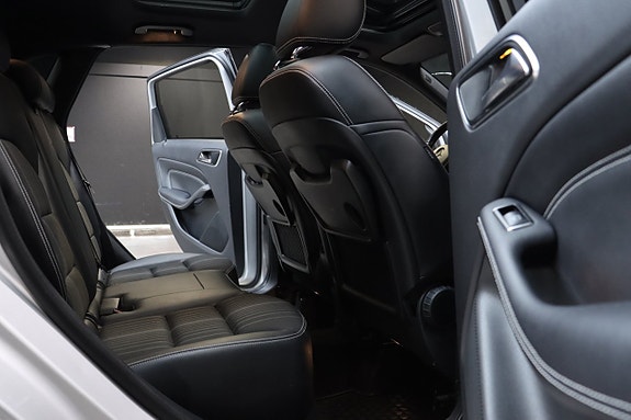 Mercedes-Benz B200 14 of 26