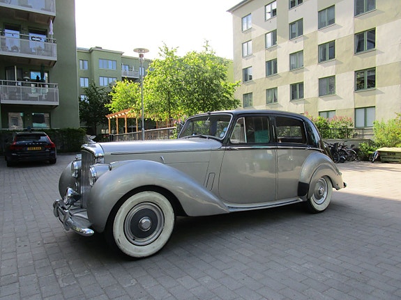 Bentley Mark VI 3 of 13
