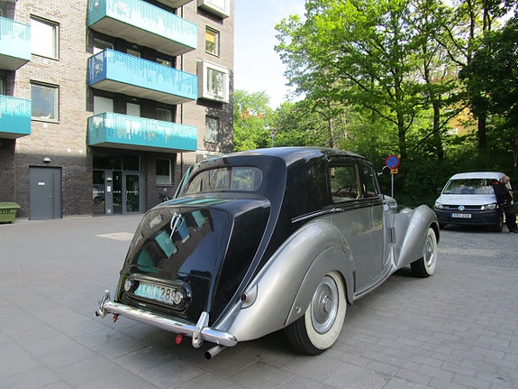 Bentley Mark VI 6 of 13