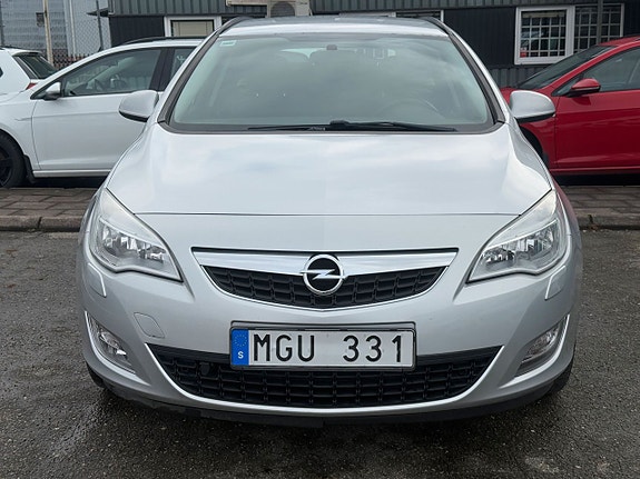 Opel Astra 3 of 5