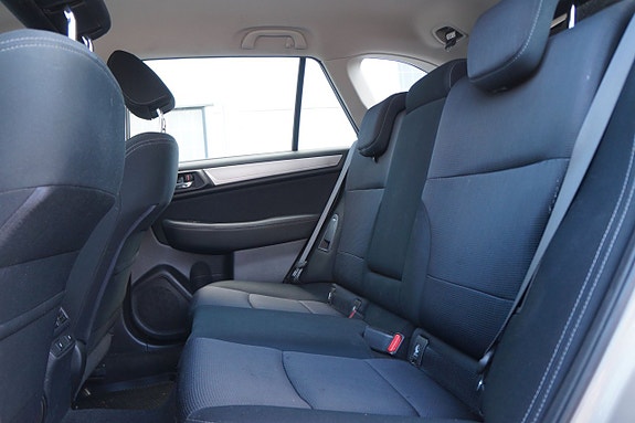 Subaru Outback 9 of 20