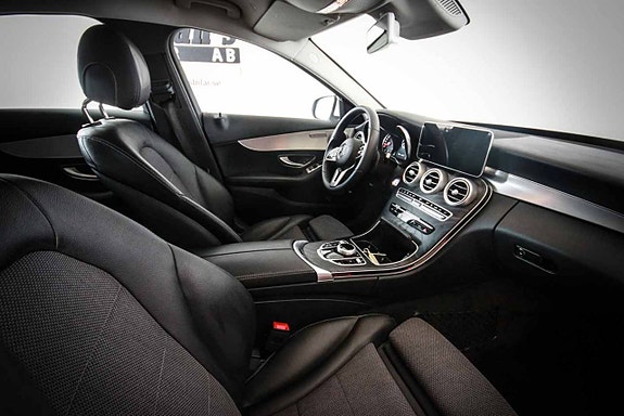 Mercedes-Benz C200 d 5 of 5