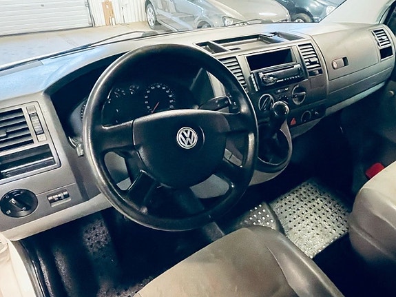Volkswagen Transporter 5 of 5
