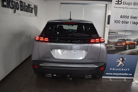 Peugeot 2008 9 of 16