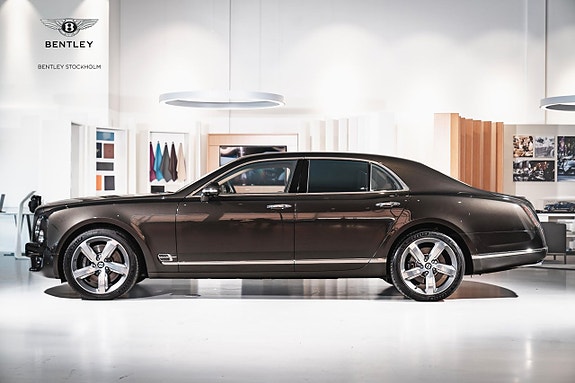 Bentley Mulsanne 3 of 5