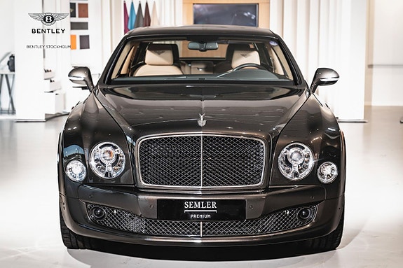 Bentley Mulsanne 2 of 5