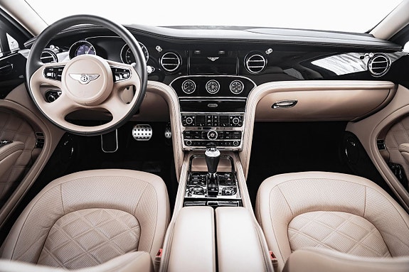 Bentley Mulsanne 15 of 30