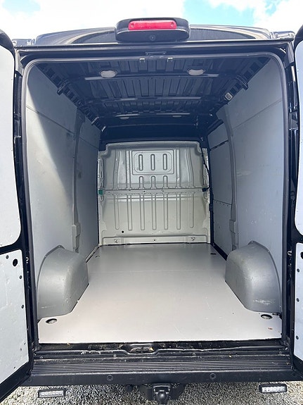 Peugeot Boxer 5 of 5