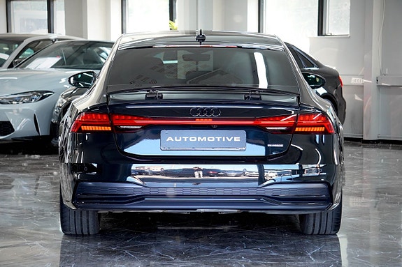 Audi A7 3 of 5