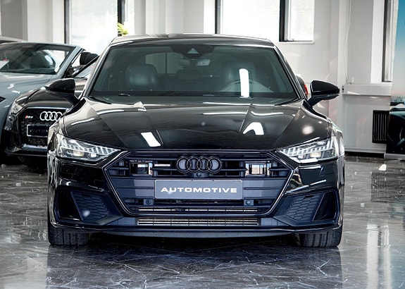 Audi A7 2 of 5