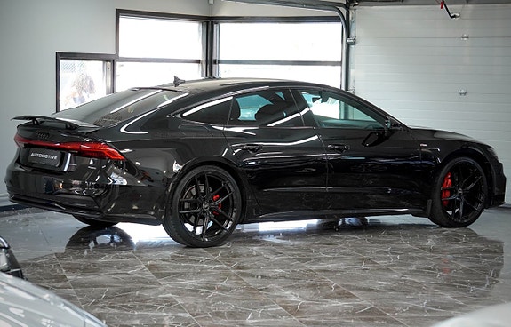 Audi A7 4 of 5