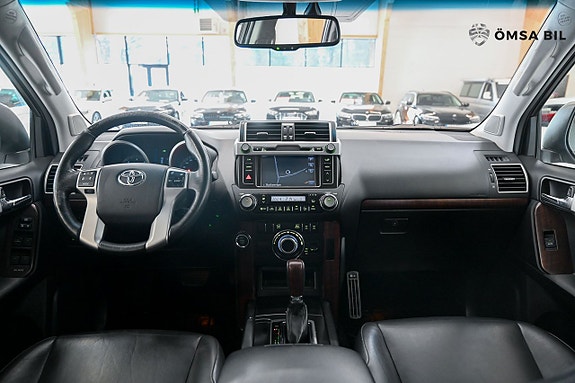 Toyota Land Cruiser 15 of 23