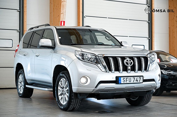 Toyota Land Cruiser 5 of 5