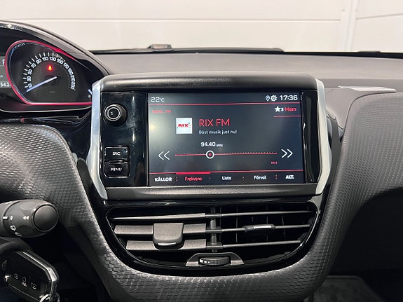 Peugeot 2008 18 of 23