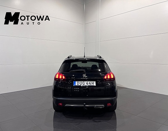 Peugeot 2008 5 of 5
