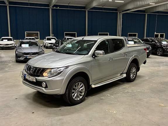 Mitsubishi L200 7 of 15