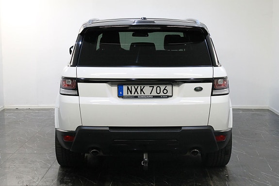 Land Rover Range Rover Sport 6 of 15