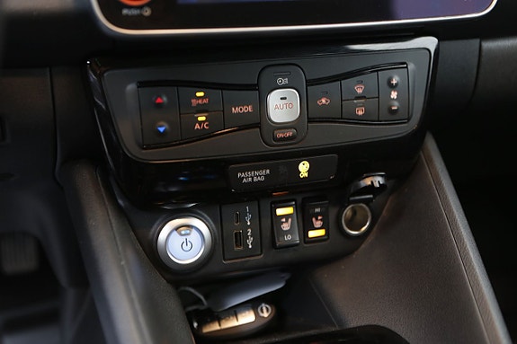 Nissan Leaf 22 of 29