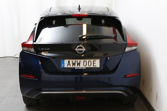 Nissan Leaf 5 of 5