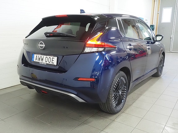 Nissan Leaf 6 of 29