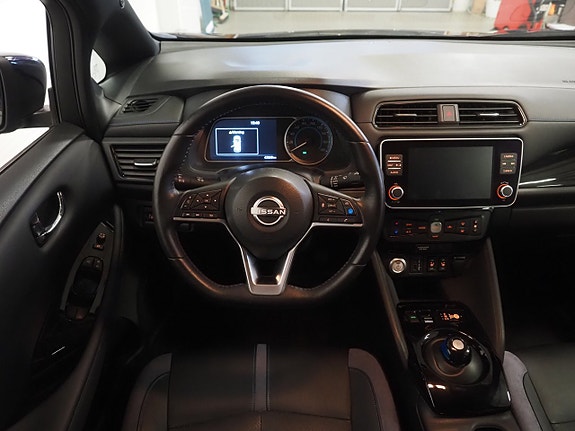 Nissan Leaf 13 of 29