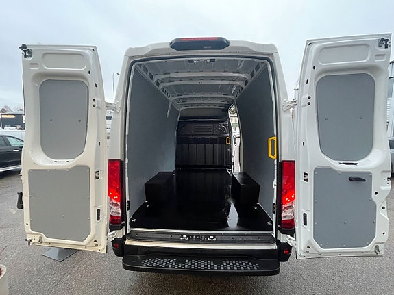 Iveco Daily 4 of 16