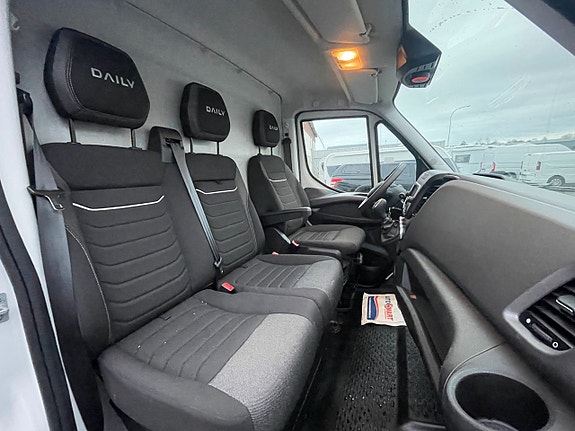 Iveco Daily 7 of 16