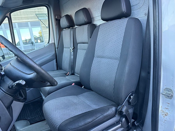 Volkswagen Crafter 12 of 13