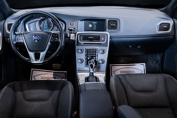 Volvo V60 14 of 24