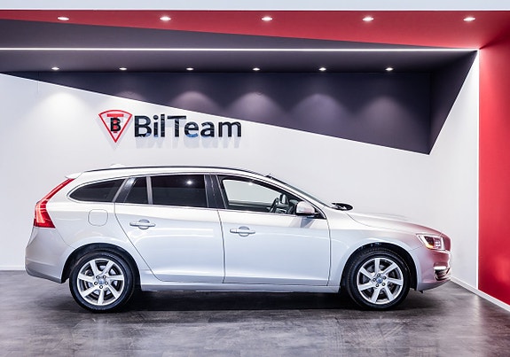 Volvo V60 15 of 24