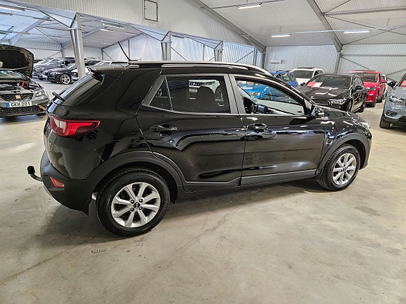 Kia Stonic 3 of 5